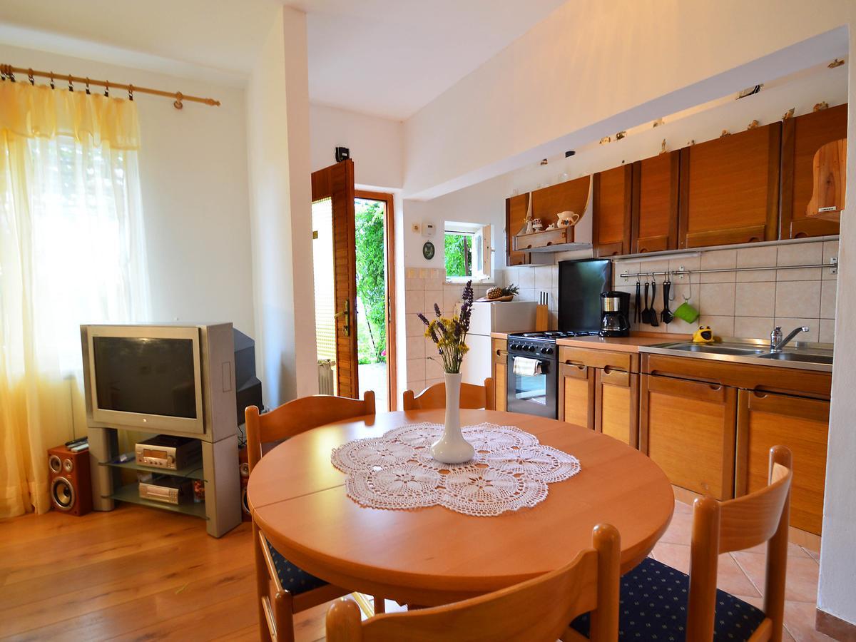 Apartment Zvonko-2 Lovran Buitenkant foto